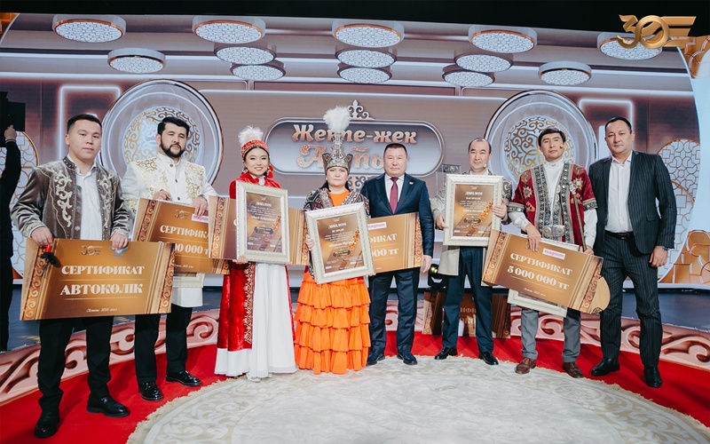 &laquo;Жекпе-жек Айтыс&raquo; финалы: Алтын қамшы мен автокөлік иесі кім