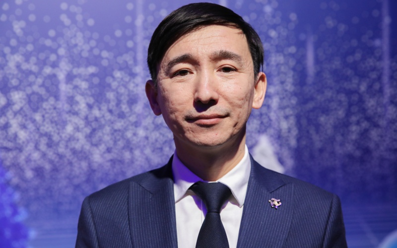 Ерлан Қалмақов