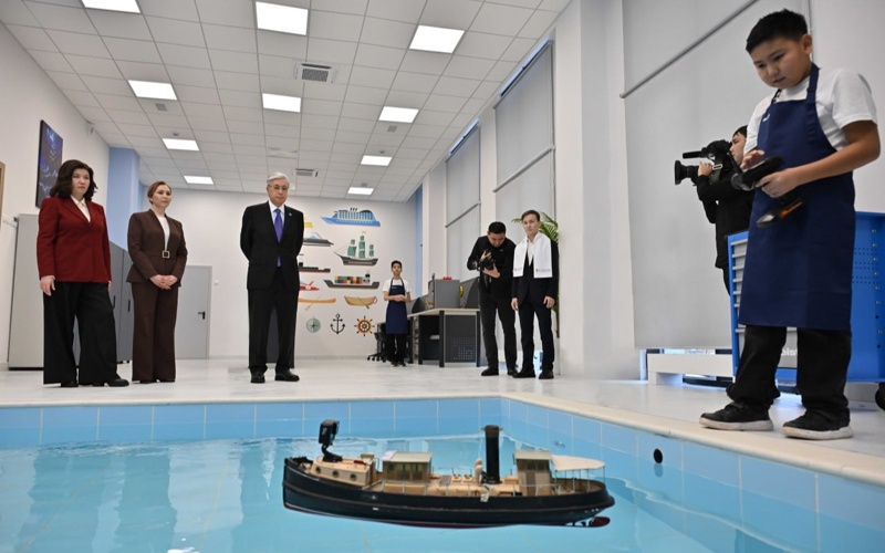 Kassym-Jomart Tokayev visits Tanym multifunctional complex 