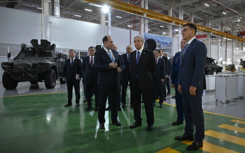 Президент Besqaru зауытымен танысты 