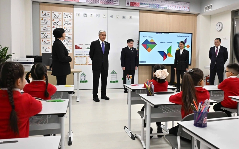 Prezıdent New Generation School Astana ǵımaratyna bardy