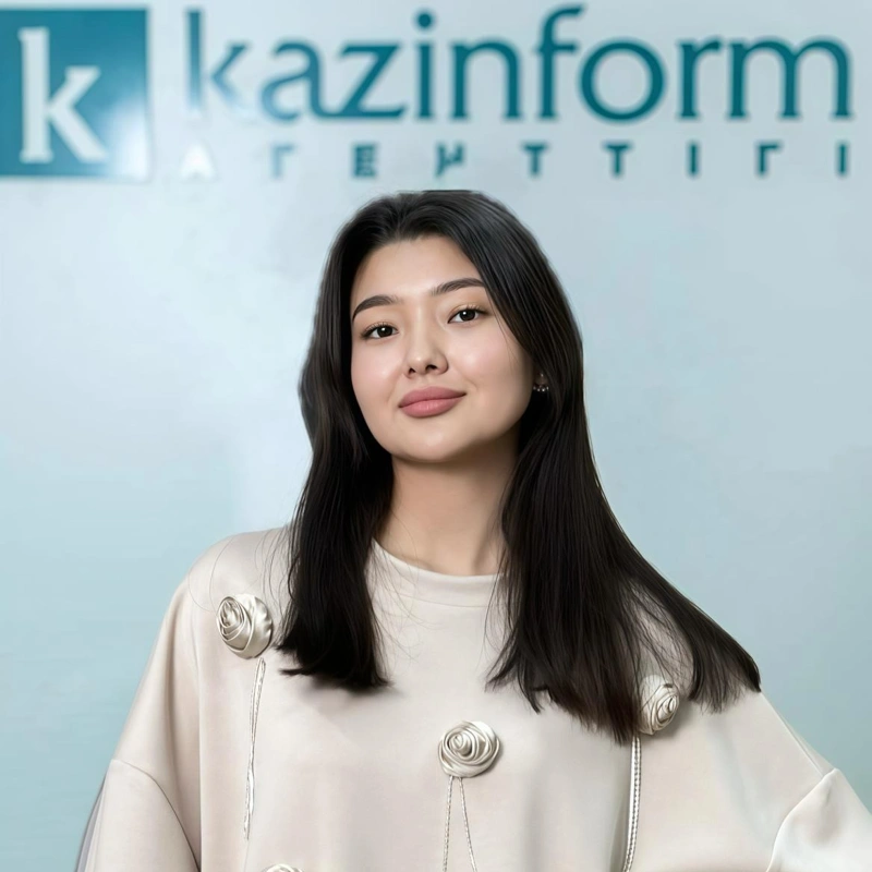 Kamıla  Múlik