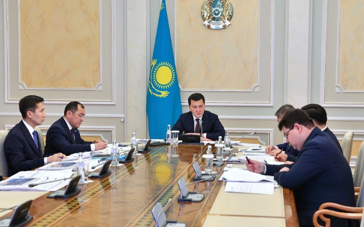 По программе «Болашак» будут обучать специалистов по ИИ и атомной энергетике