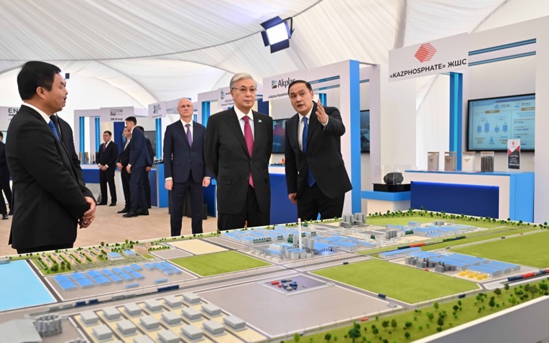 Президент посетил малую индустриальную зону &laquo;Тараз&raquo; в&nbsp;Жамбылской области