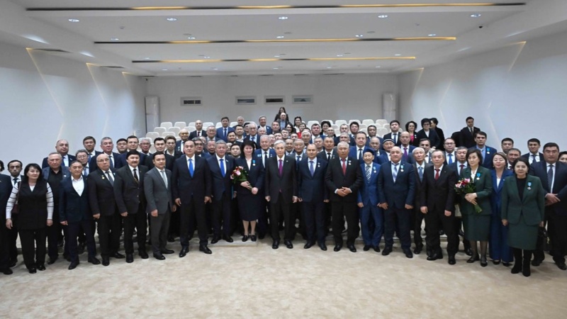 Касым-Жомарт Токаев вручил госнаграды гражданам Жамбылской области