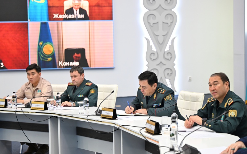 Ерлан Карин указал на недопустимость формализма в военно-патриотической работе