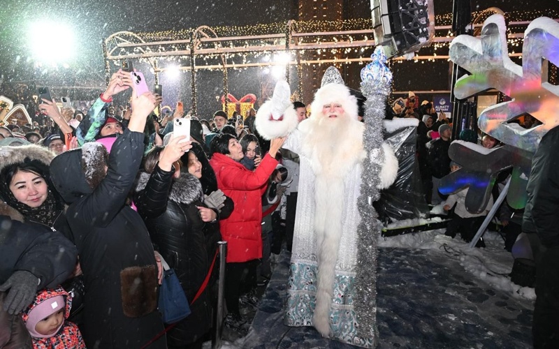 Алматыда Жаңа жыл мерекесінде қандай шаралар өтеді аяз ата