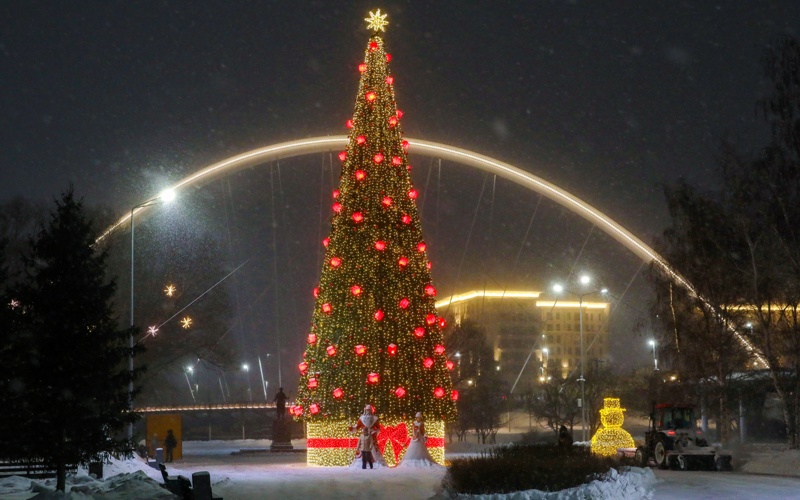 jańa jyl bezendirýi