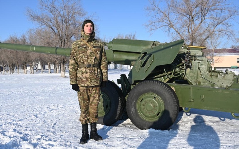Илья Хальчуков Илья Хальчуков