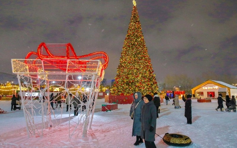 Как Астана готовится к Новому году - фоторепортаж