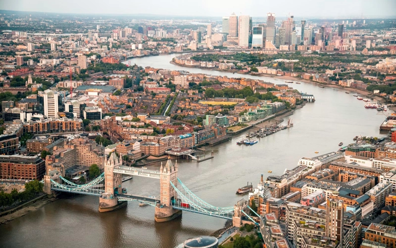 UK Defence exports hit record £20 billion in 2025, highest since 1983