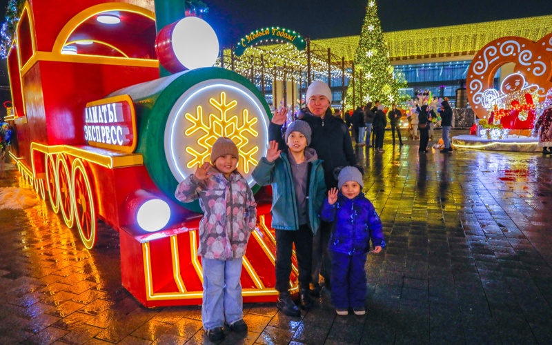 Жаңа жылдық безендіру