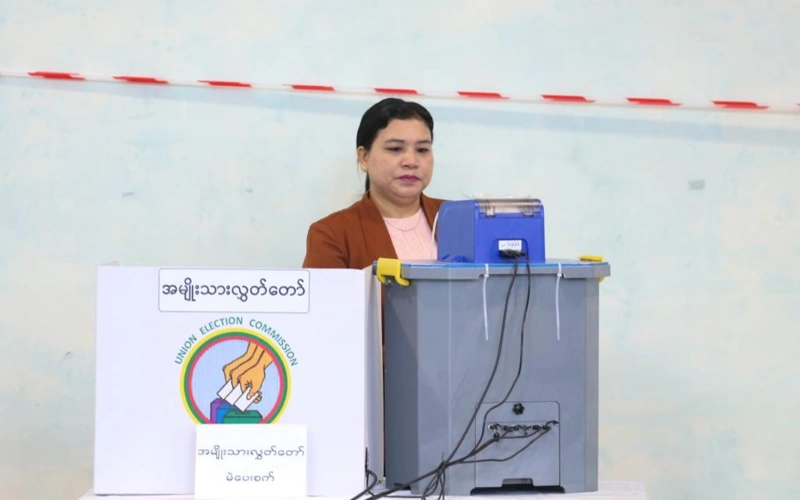 Всеобщие выборы начались в Мьянме