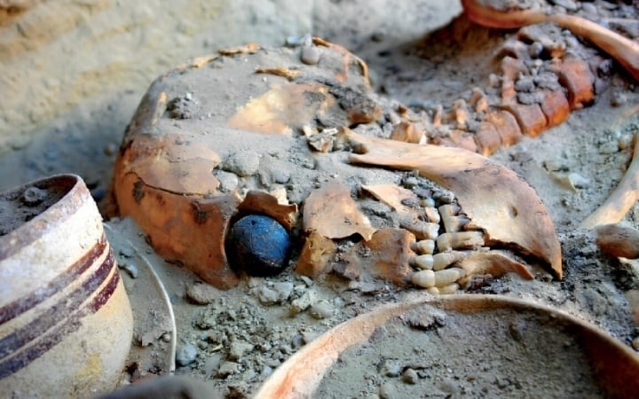 Álemdegi alǵashqy jasandy kóz qaıdan tabylǵanyn bilesiz be? Álemdegi alǵashqy jasandy kóz qaıdan tabylǵanyn bilesiz be?