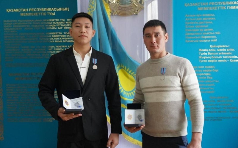 Исай Кыдырханов и Тимур Какимов Исай Кыдырханов и Тимур Какимов