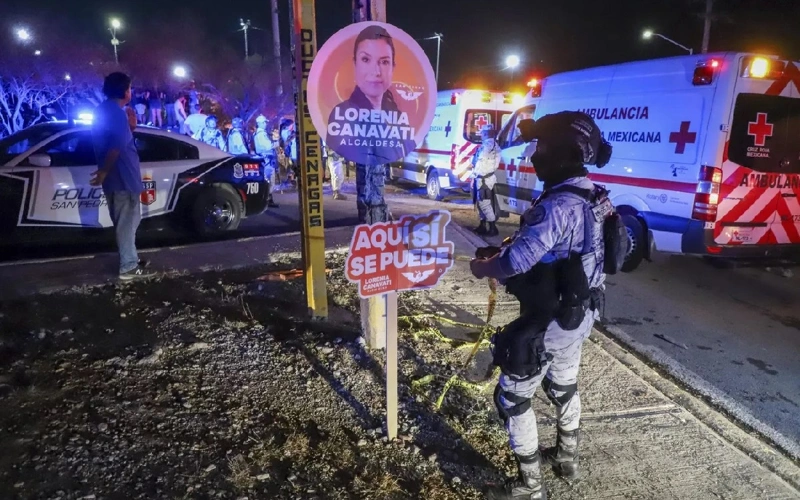 Поезд сошел с рельсов в Мексике: 13 человек погибли, 98 получили ранения