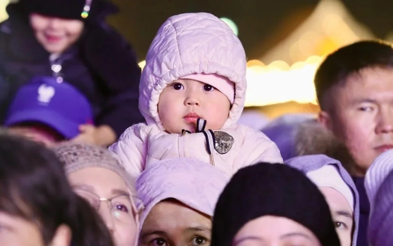 Kyrgyzstan population reaches 7.4 million people