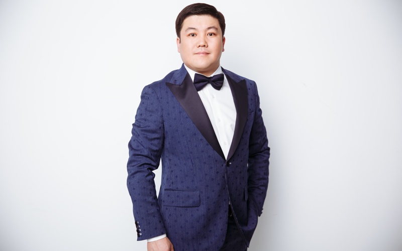 Турсынбек Кабатов