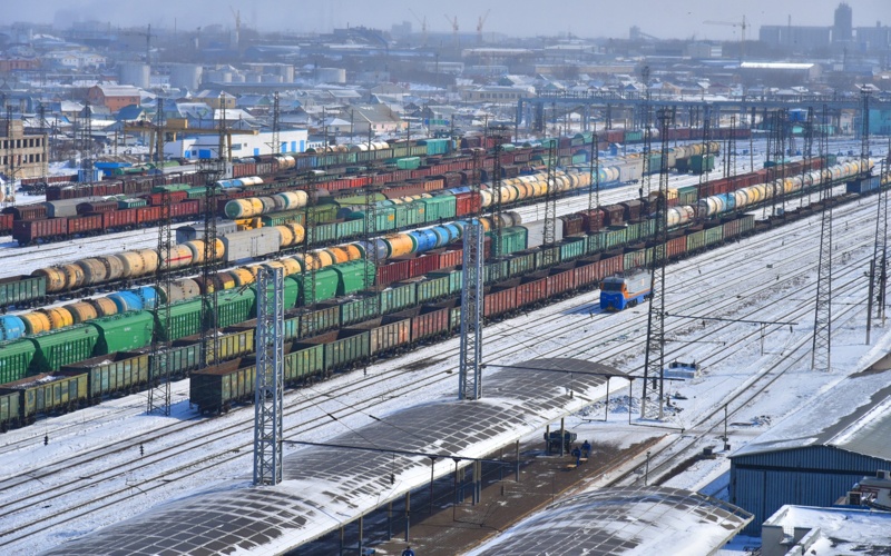 КТЖ, перевозки грузов, поезд, зима