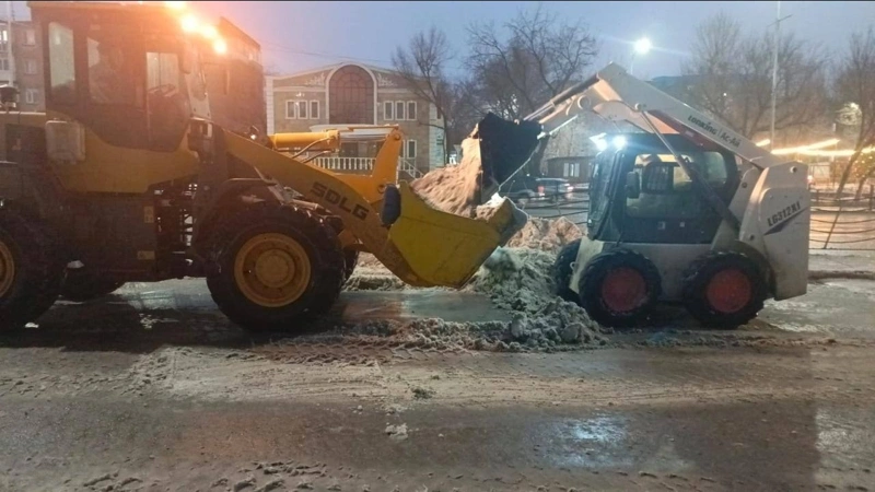 Astanada kommýnaldyq qyzmetter aýa raıyna baılanysty kúsheıtilgen rejımge kóshti