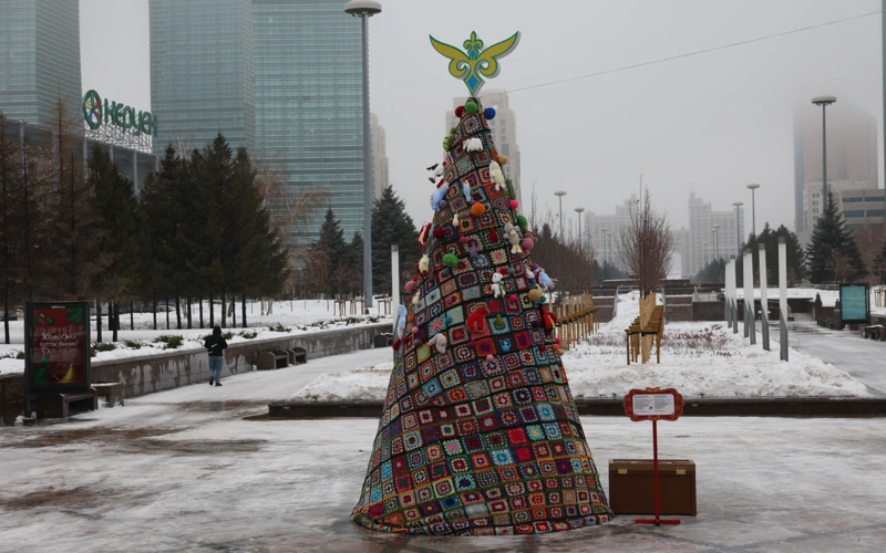 құрақ көрпе стиліндегі шырша