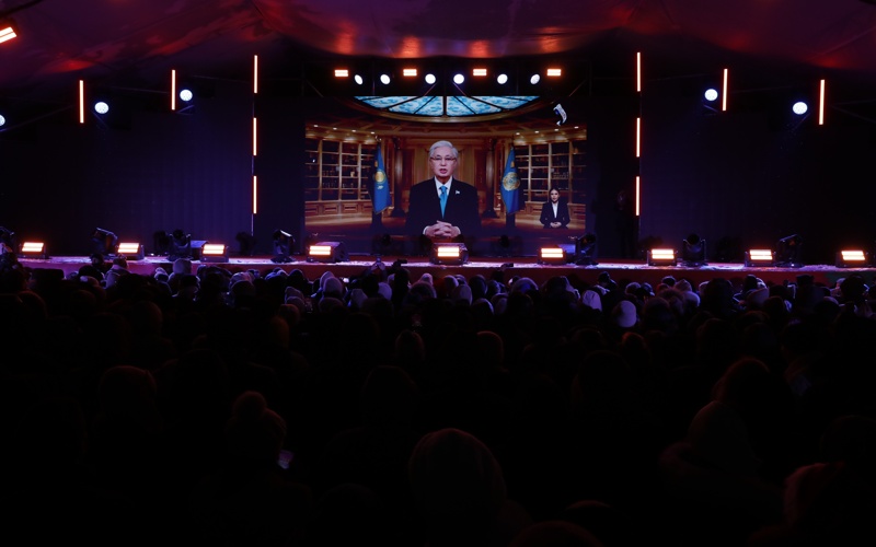 лэд-экран президент құттықтауы