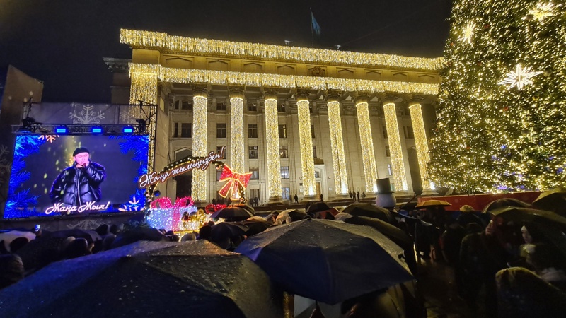 Алматылықтар 2026 жылды қалай қарсы алды