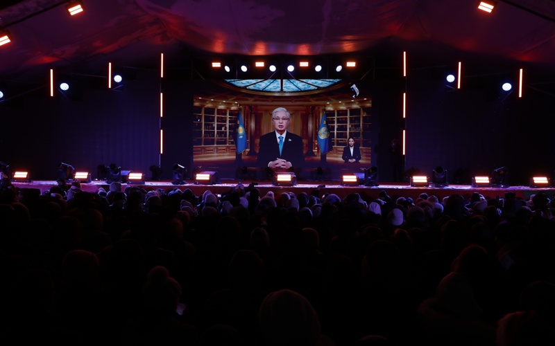 President’s New Year address aired live on LED screens nationwide President’s New Year address aired live on LED screens nationwide