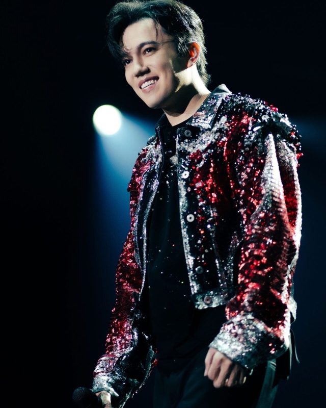 Концертный тур Димаша Кудайбергена «Stranger» Концертный тур Димаша Кудайбергена «Stranger»