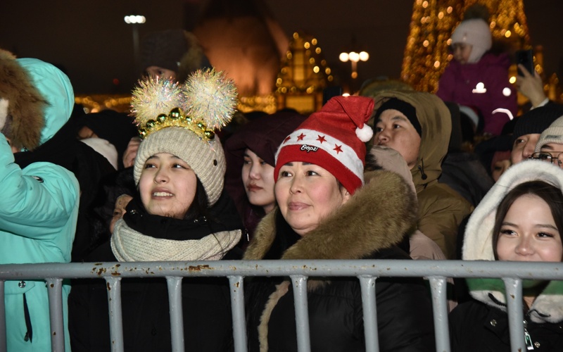 Астана встречает Новый год масштабным концертом под открытым небом