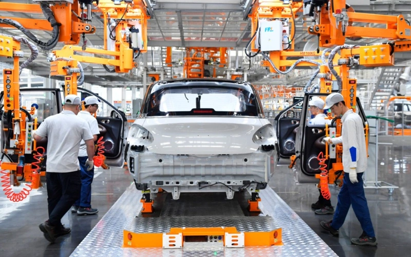 Китай ограничивает расход топлива для автомобилей