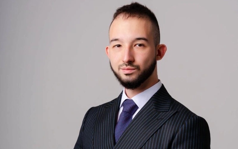 Али Ўринбаев