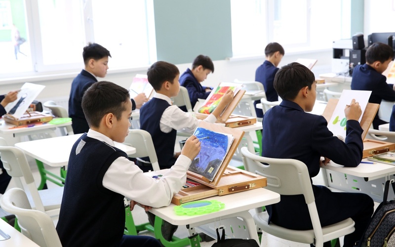 Общегородской экологический челлендж начался среди школьников Алматы