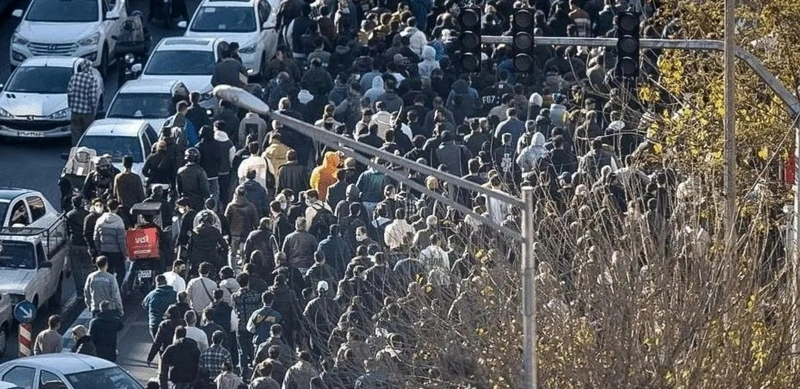 Массовые протесты в Иране: погибли 35 человек, 1200 арестованы