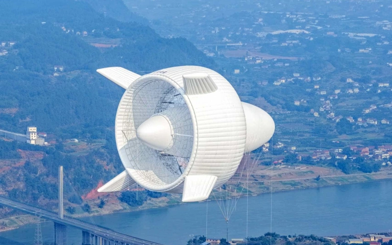 First high-altitude wind turbine for urban use successfully completes test flight