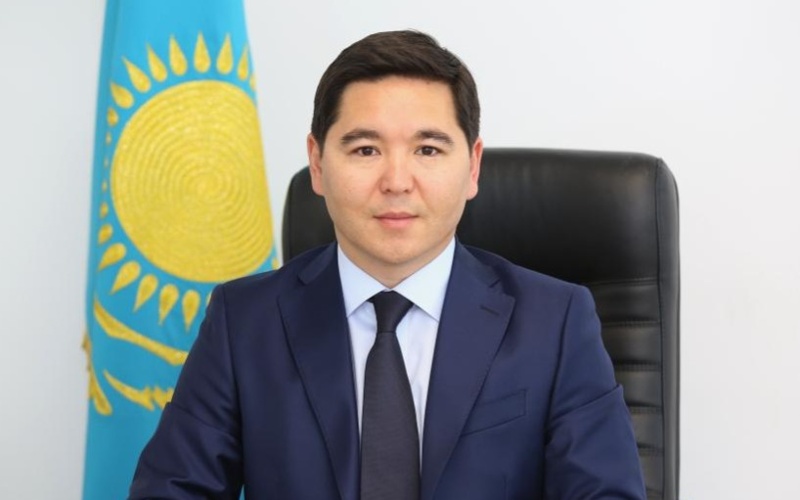 Абзал Қуандықұлы ЕГЕМБЕРДИЕВ Абзал Қуандықұлы ЕГЕМБЕРДИЕВ