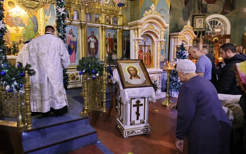 Православные казахстанцы празднуют Рождество Православные казахстанцы празднуют Рождество