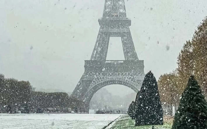 Snowfall in France: Traffic jams exceed 950 km, major highways closed