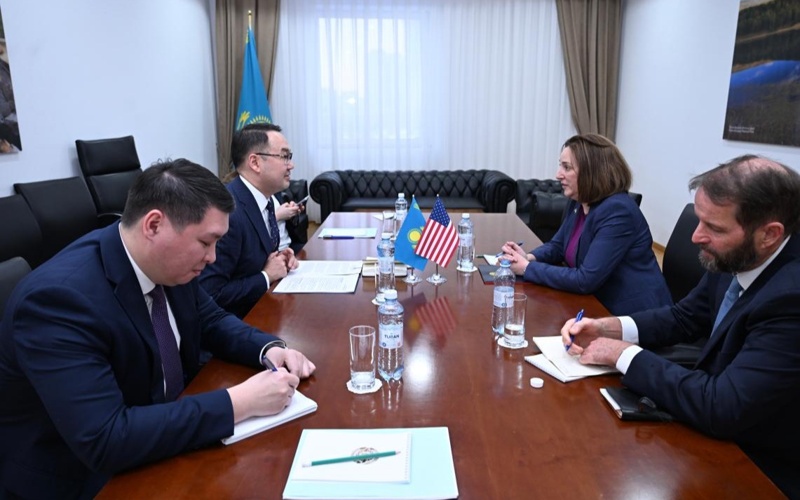 АҚШ-тың Қазақстандағы Елшісі сенім грамоталарының көшірмесін табыстады АҚШ-тың Қазақстандағы Елшісі сенім грамоталарының көшірмесін табыстады