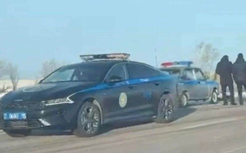 4 dead in truck-passenger car collision on North Kazakhstan highway