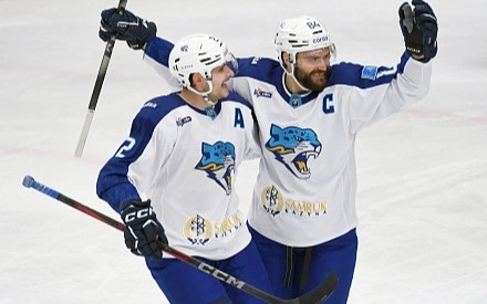 «Barys» hokkeı klýby