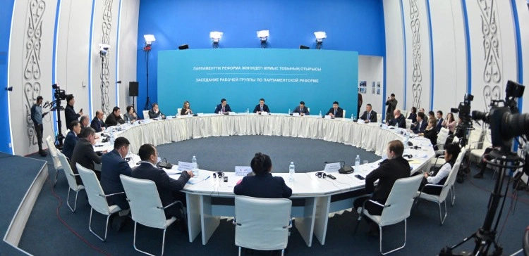 Парламенттік реформа жөніндегі жұмыс тобының төртінші отырысы өтті  