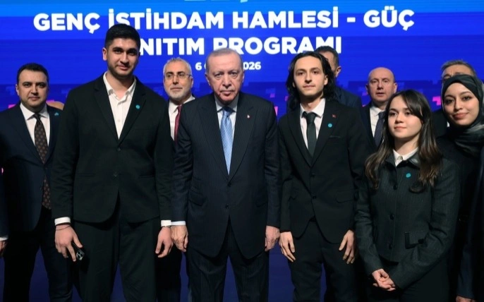 Эрдоган анонсировал масштабные программы поддержки молодежи Турции