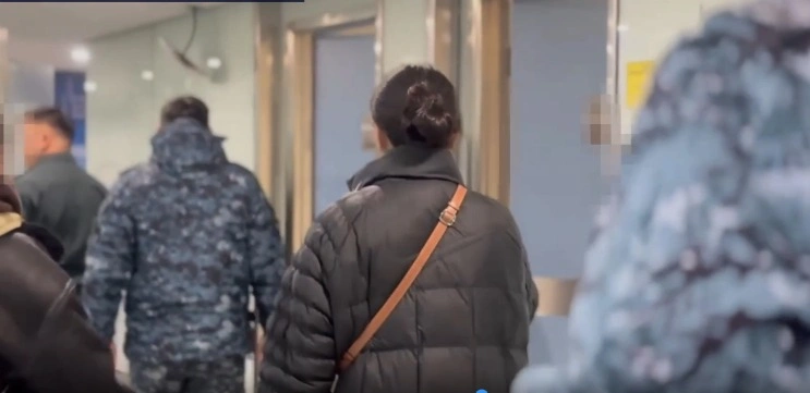 Алаяқтық жасады деген күдікпен іздеуде жүрген қазақстандық әйел Түркияда ұсталды