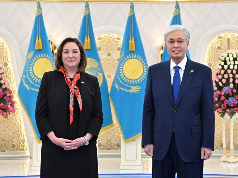 U.S. and Bulgarian ambassadors deliver credentials to Kazakh President