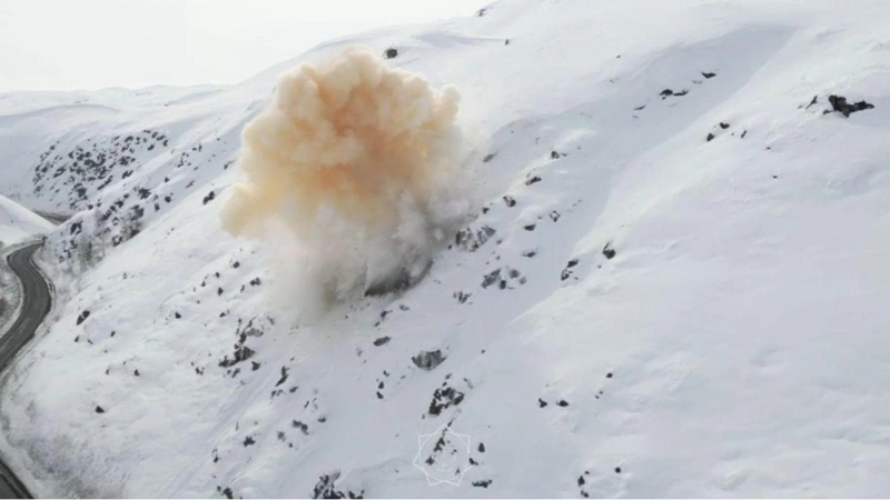 3 516 кубометров лавин спустили в горах Алматы, Алматинской области и ВКО