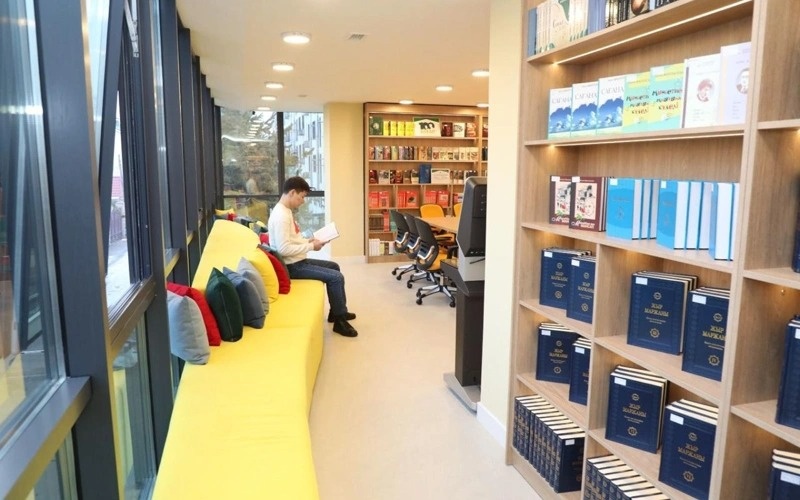 Another new-format city library opens its doors in Almaty Another new-format city library opens its doors in Almaty