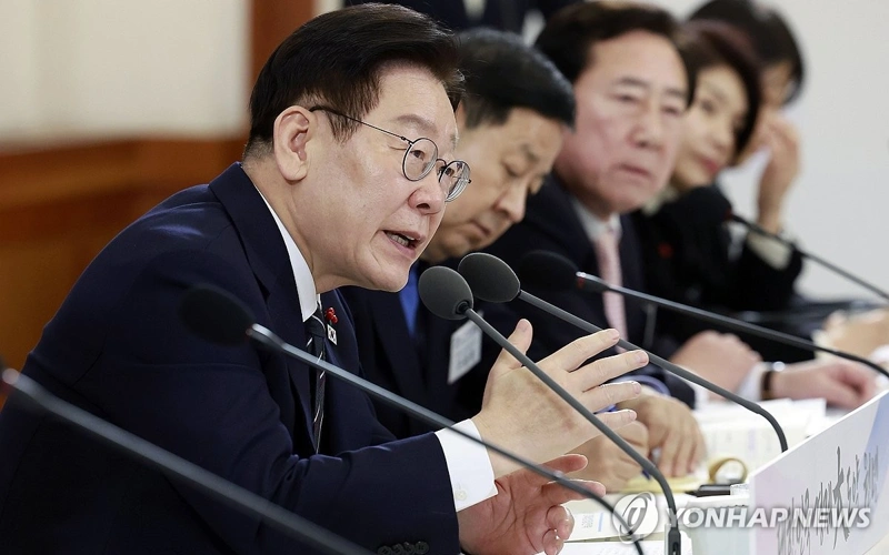 South Korean President orders prompt probe into alleged drone incursions into N. Korea