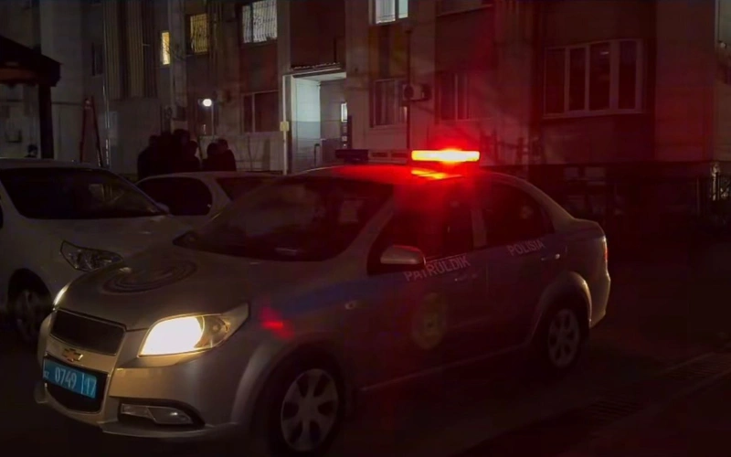 Автомобиль полиции