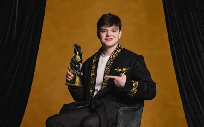 Counter-Strike 2 player, Danil Golubenko, "molodoy", game, gaming